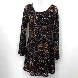 Xhilaration Floral Lace Bell Sleeve Fully Lined Dress Size XS Fairy Whimsigoth